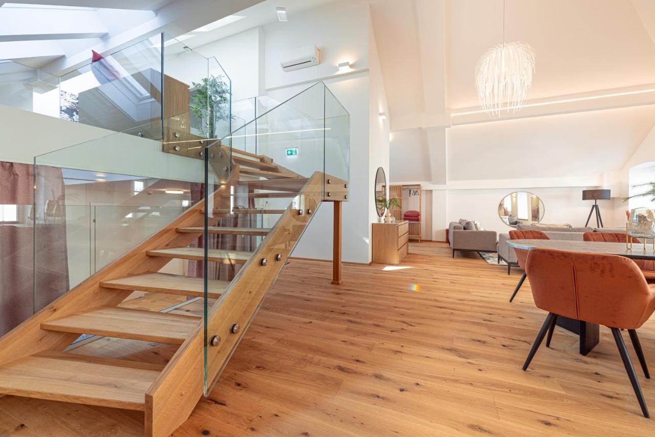 Penthouse Maxfux Direkt In Der Fussgaengerzone 130M2 Apartment Krems an der Donau Exterior photo